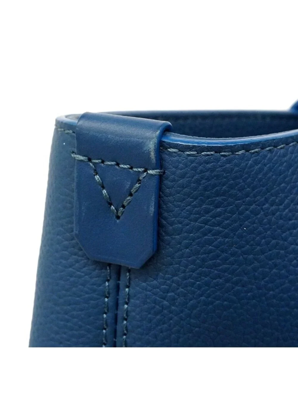 Louis Vuitton this authentic
